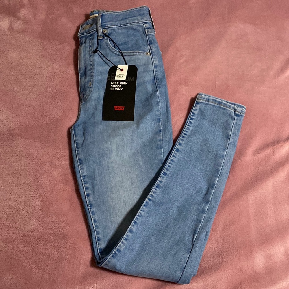 Levi’s Mile High Super Skinny Jeans